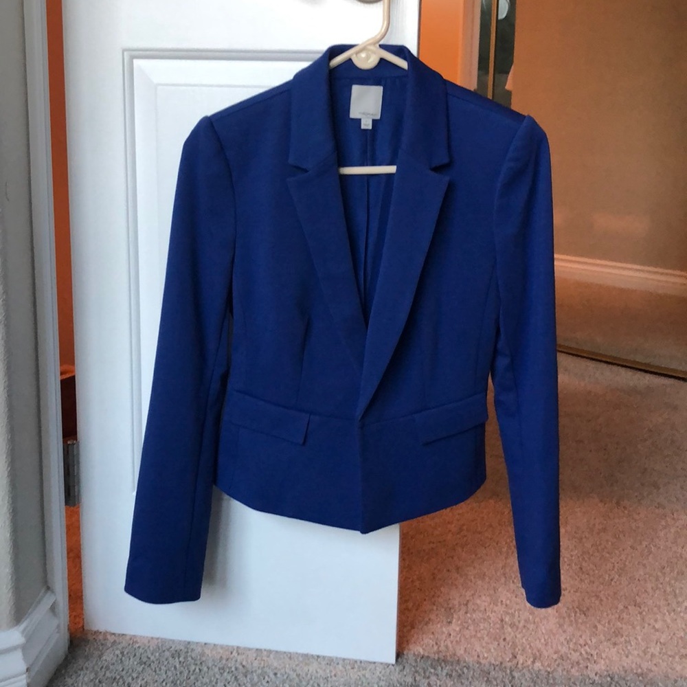 Halogen blazer